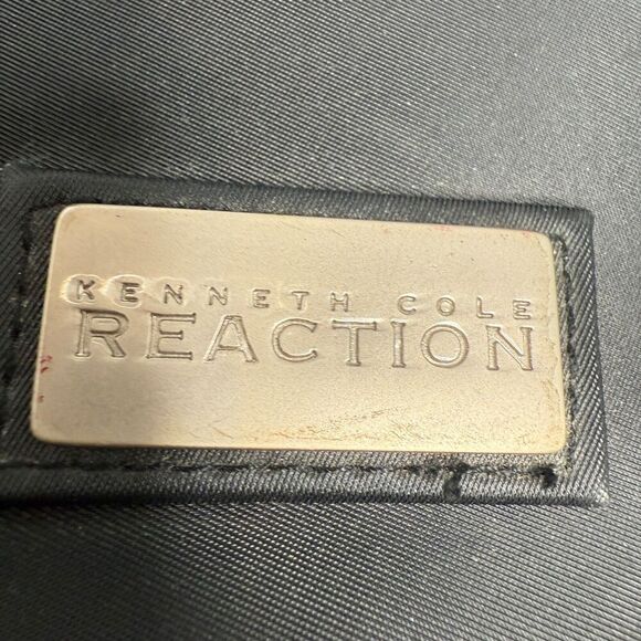 Kenneth Cole Reaction Black Messenger Laptop Bag 14.6” Satin PVC Organizer - Picture 5 of 16